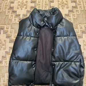 Zara | Black Puffer Vest